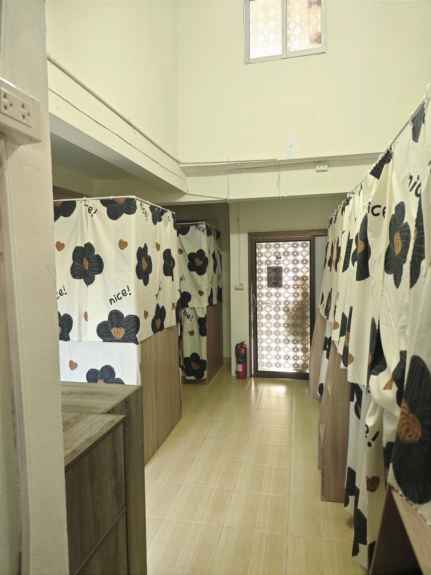 Panda Lodge Home Stay Bangkok Eksteriør bilde