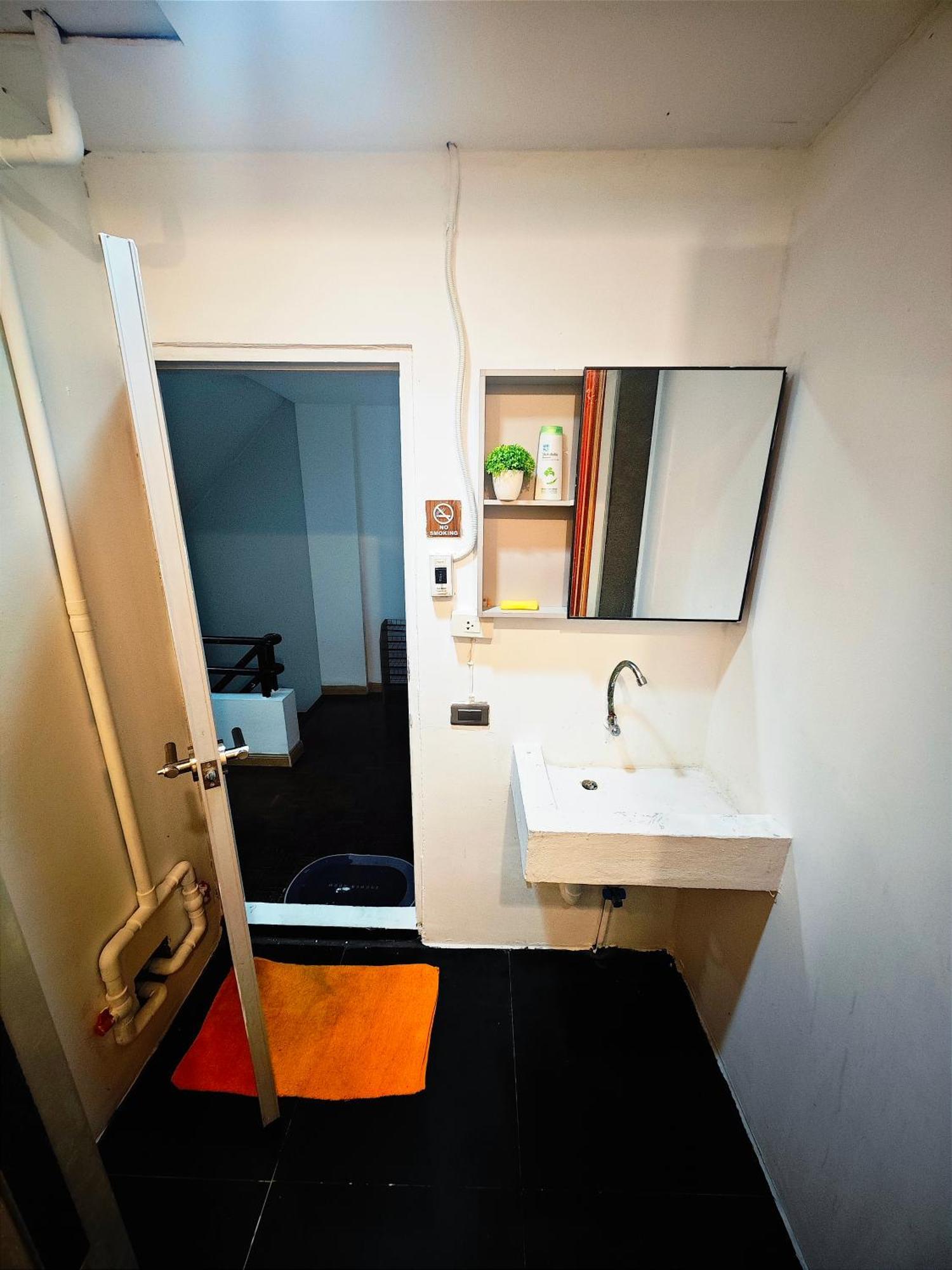 Panda Lodge Home Stay Bangkok Eksteriør bilde